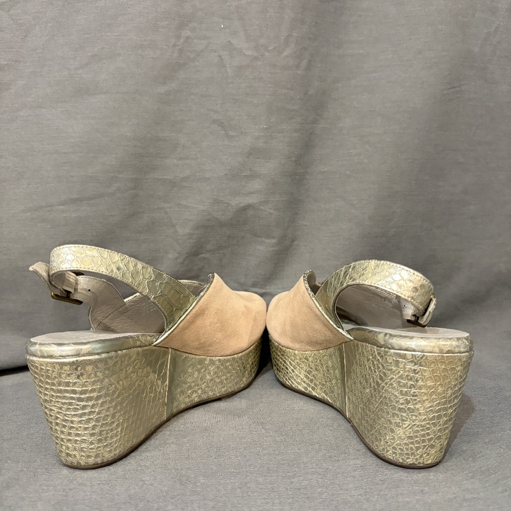 Chocolat Blu Silver and Cream Wedges Elegant Style - Picture 2 of 4